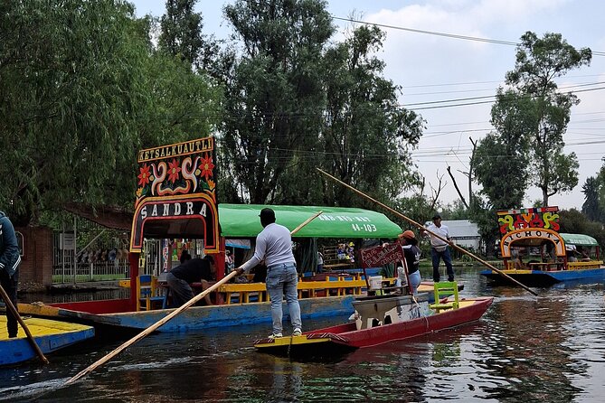 Xochimilco without Traps for Tourists BS"D - Price and value: why $20.32 can be fair