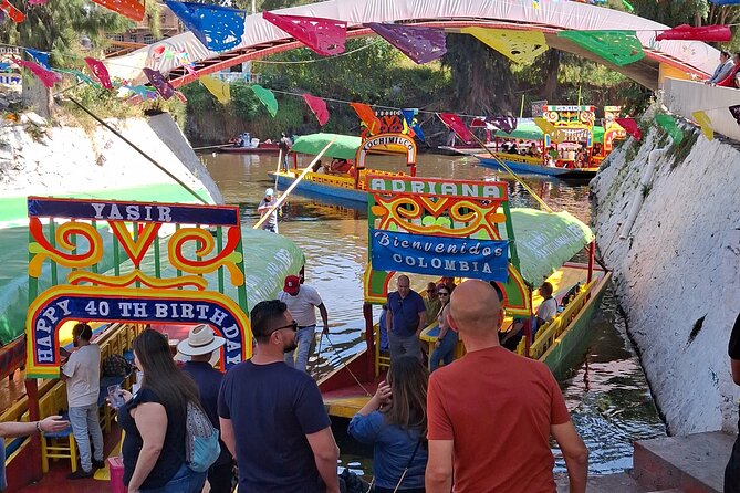 Xochimilco without Traps for Tourists BS"D - Who should book this Xochimilco ride